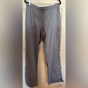Cherokee Women's Gray Cargo Scrub Pants